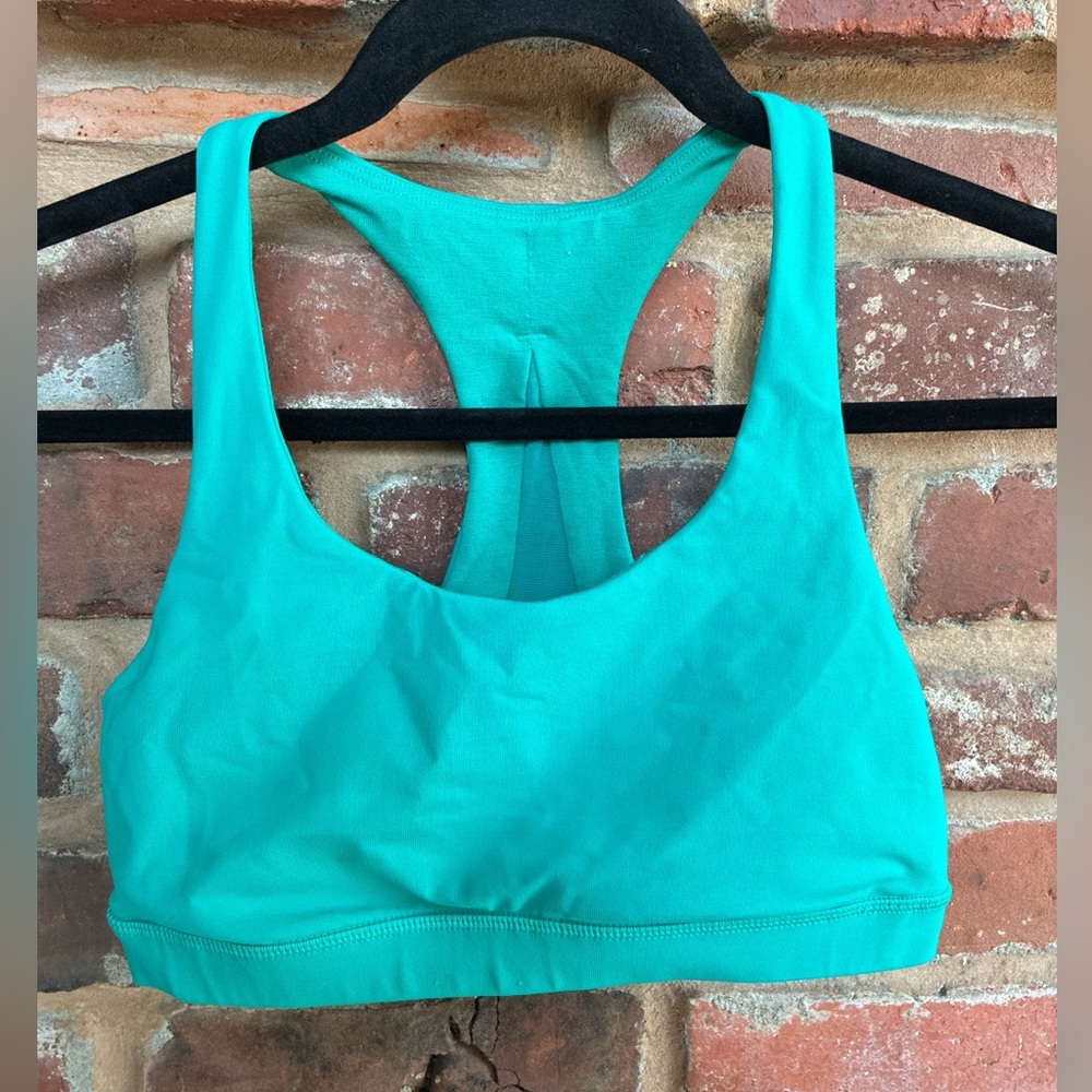 Lululemon Invigorate Bra - sz 6